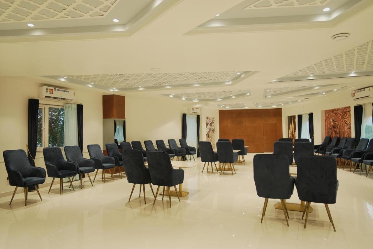 Hotel Ajmer Sheraton Exterior foto