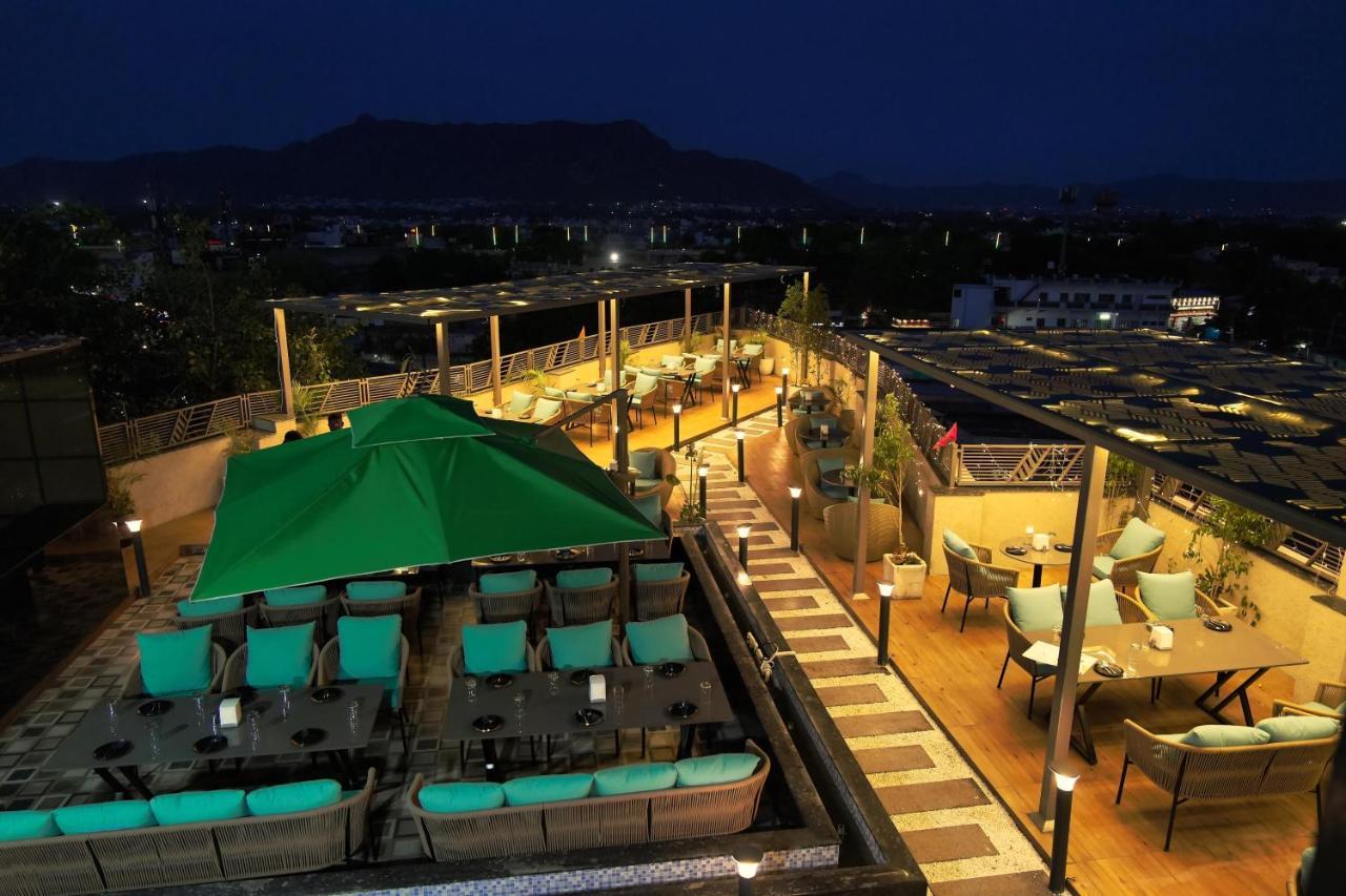 Hotel Ajmer Sheraton Exterior foto